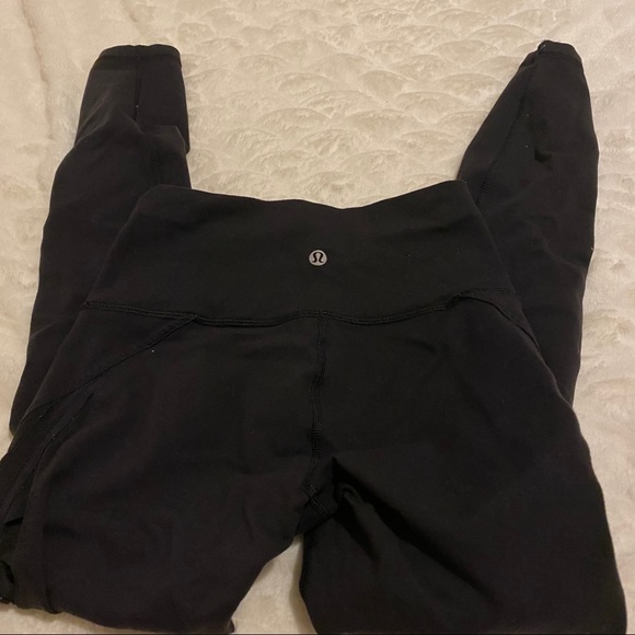 Lululemon leggings - Picture 1 of 4